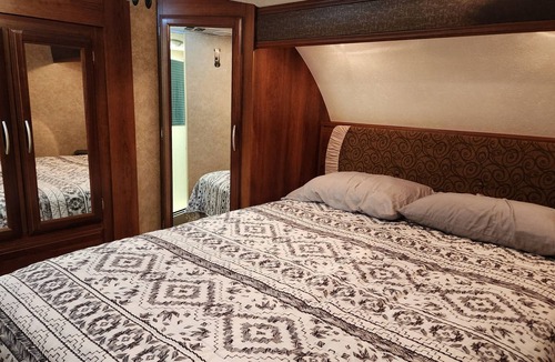 Lometa House | Cozy RV located near Bend, TX!