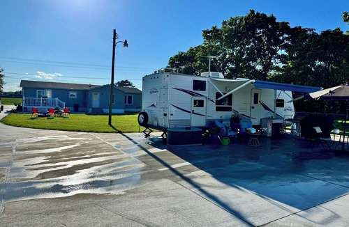 Cape Charles House | Cozy RV with 1 bedroom in enchanting Cape Charles