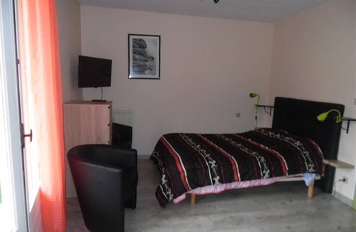 Amelie-les-Bains-Palalda Apartment | Cozy studio in Amélie-les-Bains city center for 2 people
