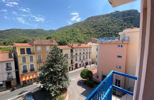 Amelie-les-Bains-Palalda Apartment | Cozy studio with air conditioning in Amélie-les-Bains, near thermal baths