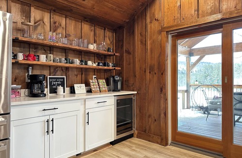 Northville House | Cozy Sacandaga Lake Home, Sleeps 15, Fire pit, Outdoor deck, Pet Friendly!