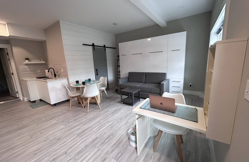Salisbury Apartment | Cozy Salisbury Beach Studio - 2 Min Drive to Beach
