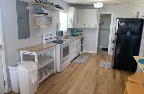 Ocean City Beach House | Cozy, Sea View Cottage just steps away from the ocean!