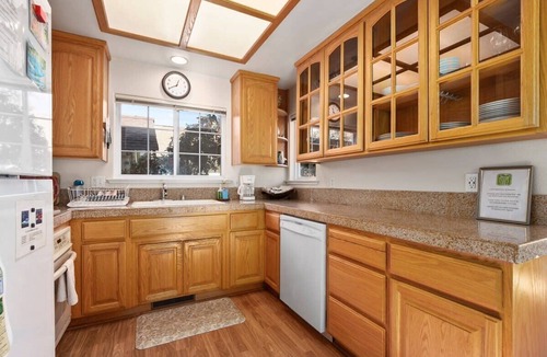 Seabright House | Cozy Seabright Beach Cottage