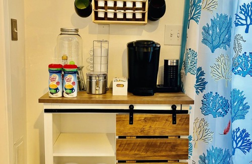 Birch Bay Apartment | COZY Seaside Studio - just mins from beach - FREE EV Charging.