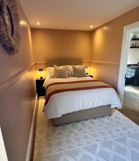 Birchington Apartment | Cozy Seaside & Sunset Retreat