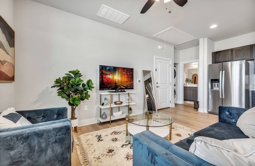 Austin Apartment | Cozy secluded studio with full kitchen - W&D
