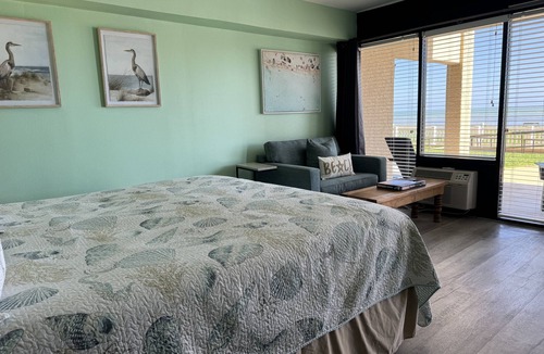 Rockport Hotel | Cozy Shore Bay Breeze - Laguna Reef #112