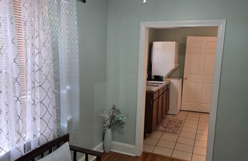 Tulane - Gravier House | Cozy Shotgun off Lafitte Greenway/Midcity