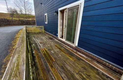 Rogers House | Cozy shotgun style house, centrally located in Northwest Arkansas.