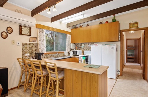 Silverleaves House | Cozy Silverleaves Cottage