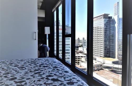 Downtown Winnipeg Apartment | Cozy Skyline Condo in Downtown, across Canada Life Centre