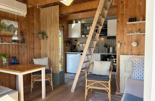 Kegnæshøj House | Cozy Small Holiday Home With Sea View