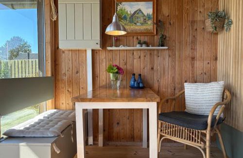 Kegnæshøj House | Cozy Small Holiday Home With Sea View