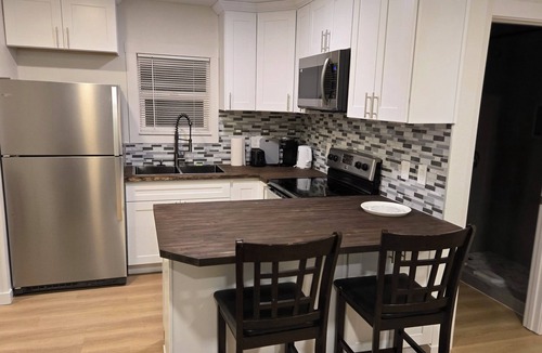 Carver House | Cozy small home one bedroom