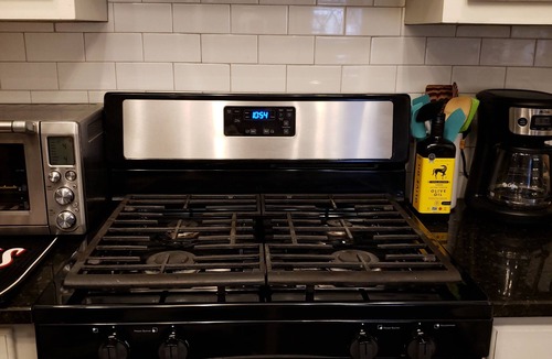 Central Oklahoma City House | Cozy Solar Urban Home central Okc (mins from State Fair Grounds and downtown)