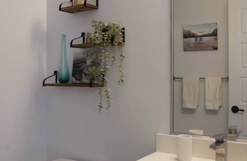 Innisfil Condo | Cozy south view suite overlooking the nature preserve trail