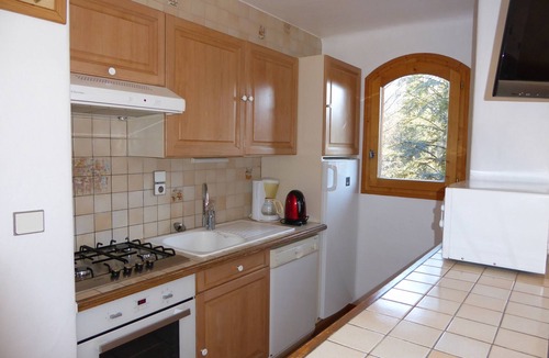 Champagny-en-Vanoise Apartment | Cozy & Spacious Chalet, Large Terrace, Sleeps 8