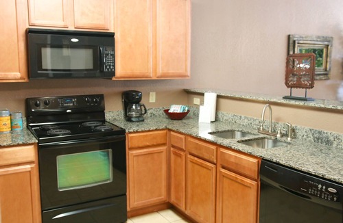 Pigeon Forge Condo | Cozy & Spacious - 2 Bd, 2 Bath Condo Off Parkway