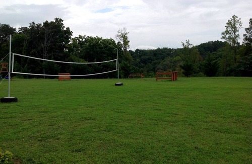 Pigeon Forge Condo | Cozy & Spacious - 2 Bd, 2 Bath Condo Off Parkway