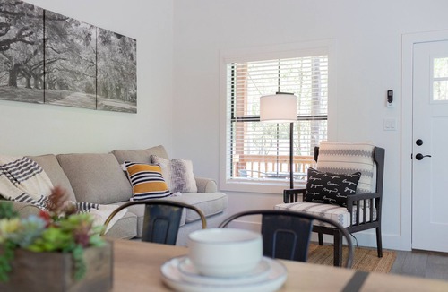 Livingston Cabin | Cozy, Spacious, and Right on the Banks of Rocky Creek, Two Creeks Crossing Resort