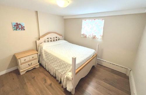 Laval-des-Rapides Apartment | Cozy spacious Apt In Laval, Greater Montreal