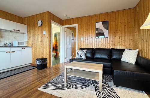 Boularderie Ski Chalet | Cozy spacious chalet, On Cabot trail, 8min to Baddeck | Unit 10@ The Great Cabot