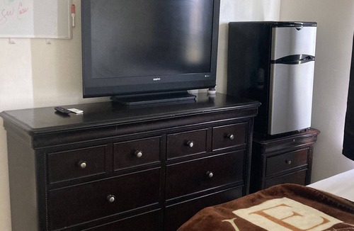 Fentress Condo | Cozy Spacious Condo