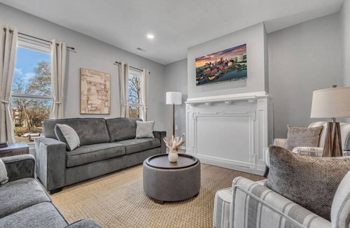 Hough Apartment | Cozy & Spacious Four Bedroom