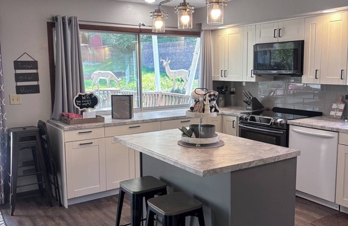 Viroqua House | Cozy & Spacious Home Near Downtown Viroqua - 4BR + Bonus Basement Sleeping