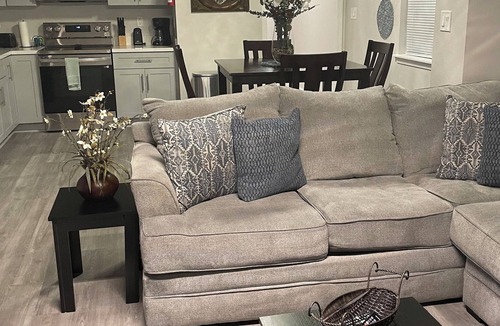 Saint Claude Villa | Cozy, Spacious + Modern 3/2 villa in Marigny. Located 5 min from EVERYTHING!!