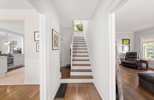 Cleveland House | Cozy, Spacious & Charming 3BR Home - Yard/Deck, AC, and Fantastic Neighborhood!