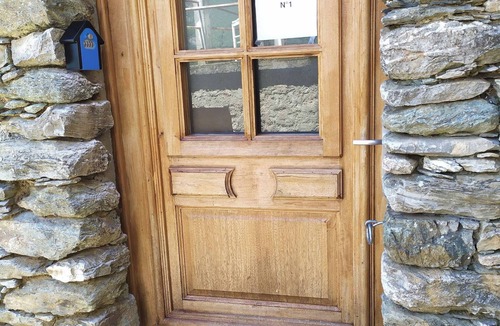 Castellare-di-Mercurio Apartment | Cozy Studio Retreat in Castellare-di-Mercurio