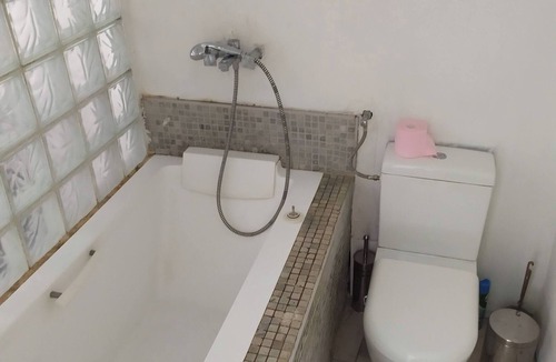 Castellare-di-Mercurio Apartment | Cozy Studio Retreat in Castellare-di-Mercurio