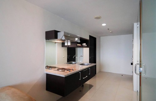 Siwalankerto Apartment | Cozy Stay 2Br At The Square Surabaya Apartment