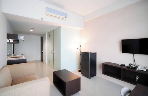 Siwalankerto Apartment | Cozy Stay 2Br At The Square Surabaya Apartment