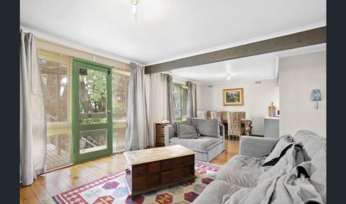 Coomoora House | Cozy Stay Cottage