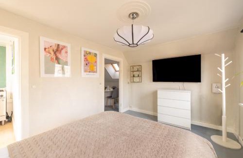 Amager Apartment | Cozy Stay Near Amager Strandpark for 2