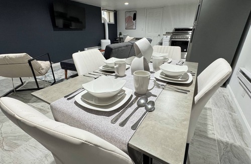 Irvington Apartment | Cozy Stay, Near Newark Airport & NYC – 10 Min to EWR, 30 Min to Manhattan!