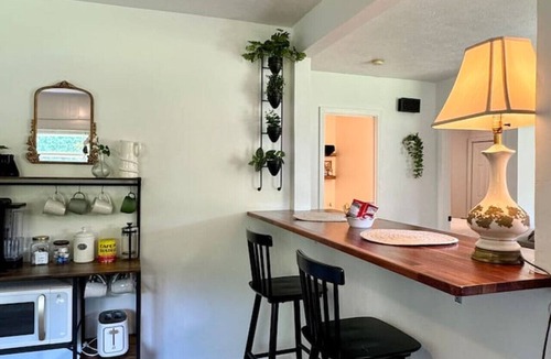 Kingston House | Cozy Stay with King Bed, Pets OK, Watts Bar, Easy Checkout Near I-40