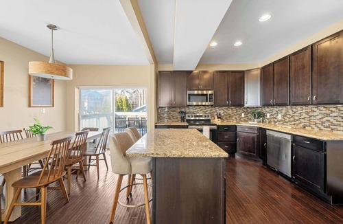 St. Louis House | Cozy STL Stay Near Forest Park/ABODEbucks