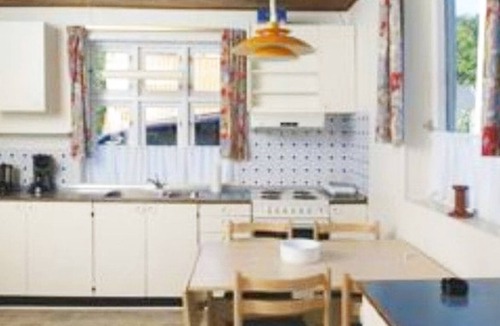 Sonder Stenderup House | Cozy stone holiday home in the immediate vicinity of the beach
