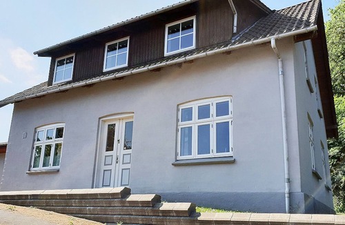 Sonder Stenderup House | Cozy stone holiday home in the immediate vicinity of the beach