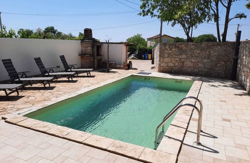 Katun Villa | Cozy stone villa in Porec with private pool and covered terrace