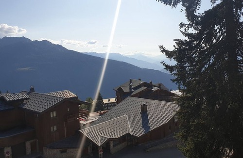 La Rosiere Apartment | Cozy studio near slopes with WIFI