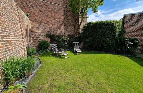 Saint-Andre-lez-Lille Apartment | Cozy studio with WiFi, air conditioning and secure parking near Lille