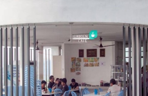 Taman Equine Apartment | Cozy studio welcomes you