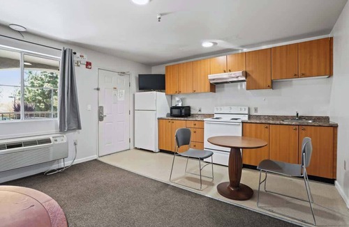 Fremont Apartment | (Cozy studio, 1BED, 1BA, w/kitchen)