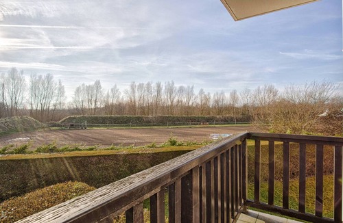 Le Home Apartment | Cozy studio 300 m from the beach with private parking