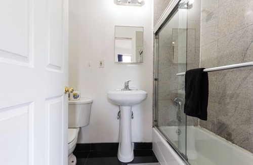 NoMad Apartment | Cozy STUDIO 3 Full beds in Midtown 1